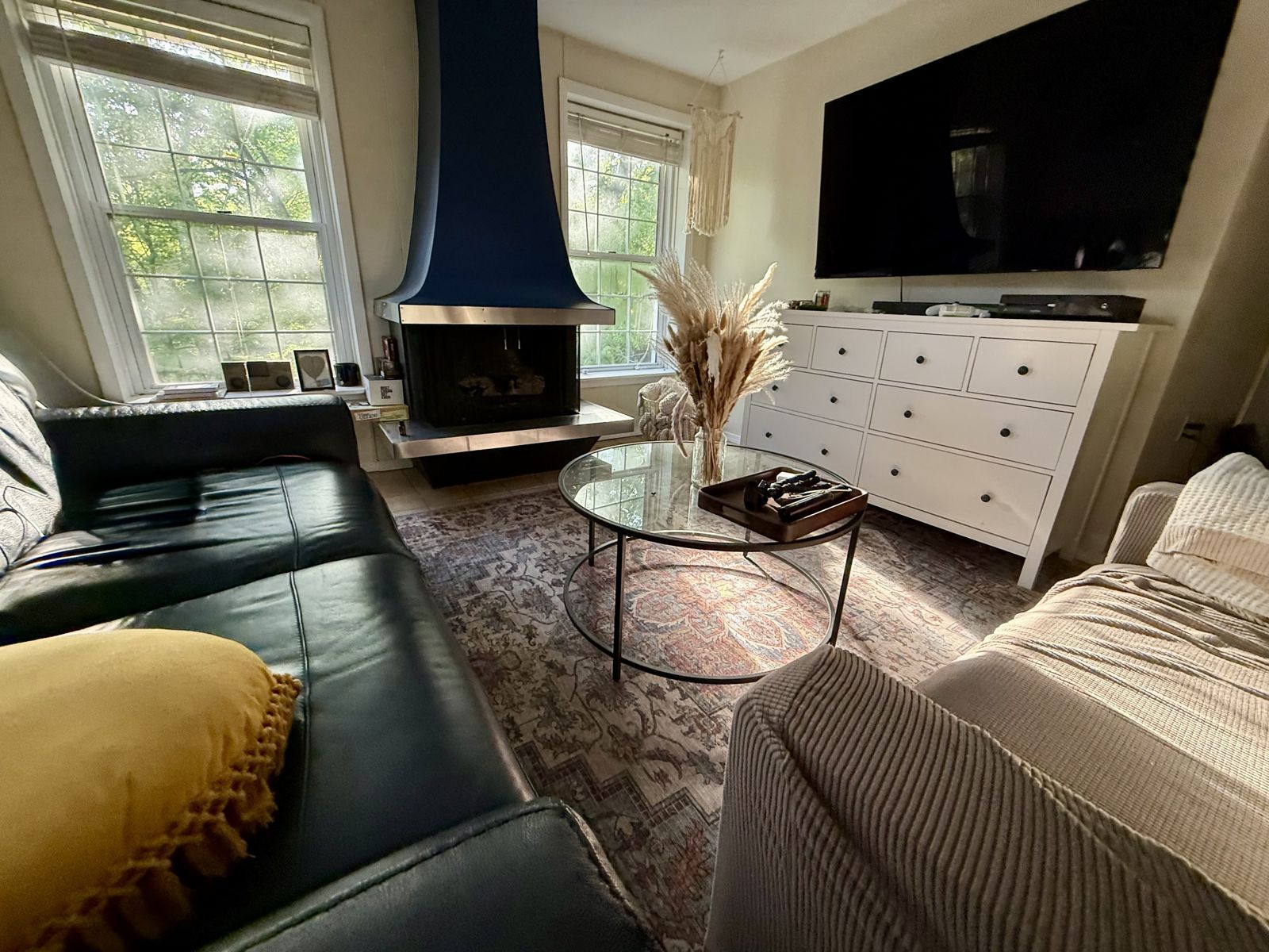 Living Room Tv — Urban Spa Retreat, Monroeville PA